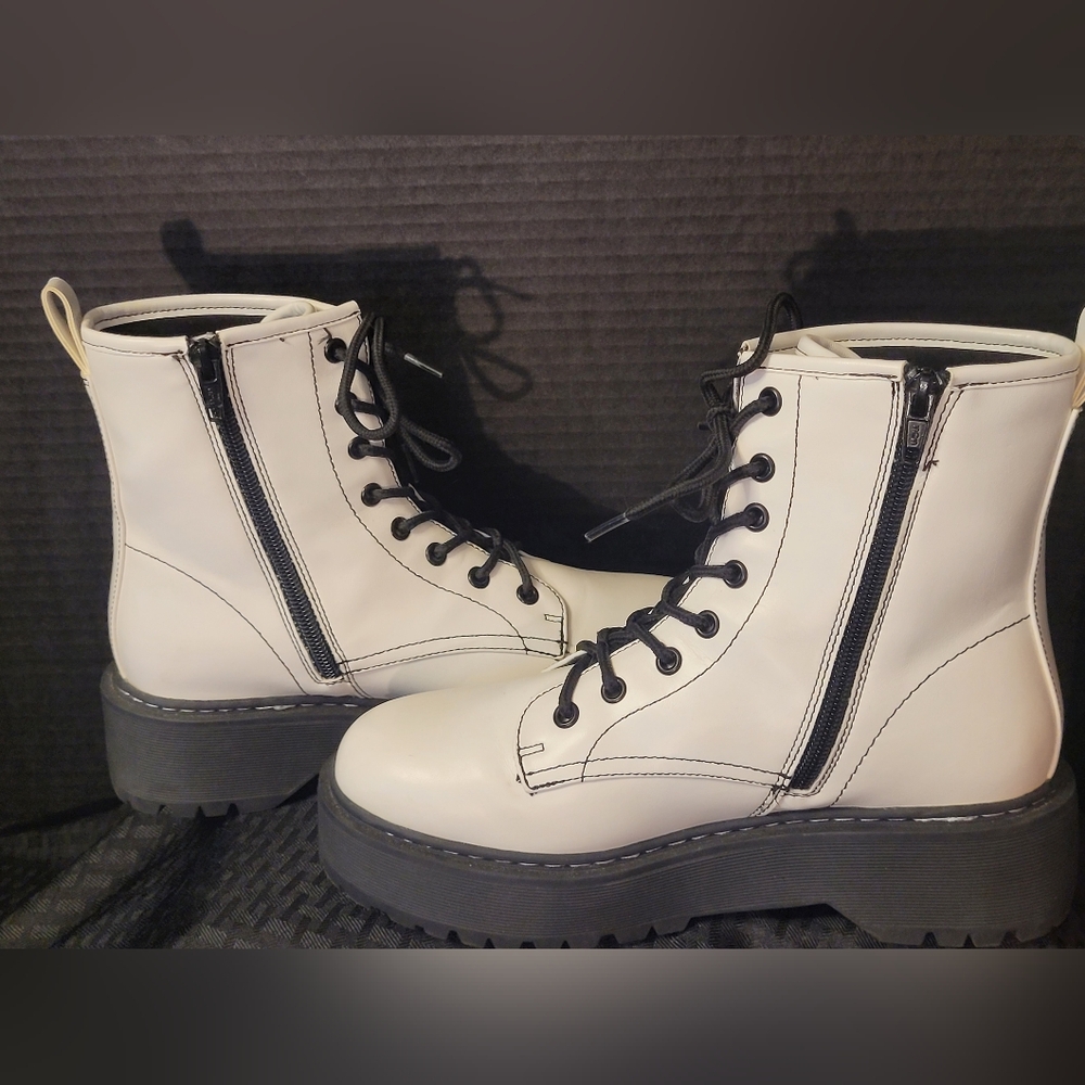 White Platform Combat Boot - Picture 7 of 7